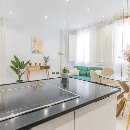 Luxury Duplex Plaza Del Pilar Apartment