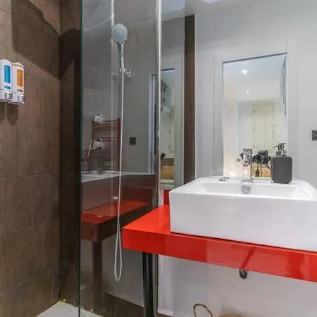Luxury Duplex Plaza Del Pilar Apartman