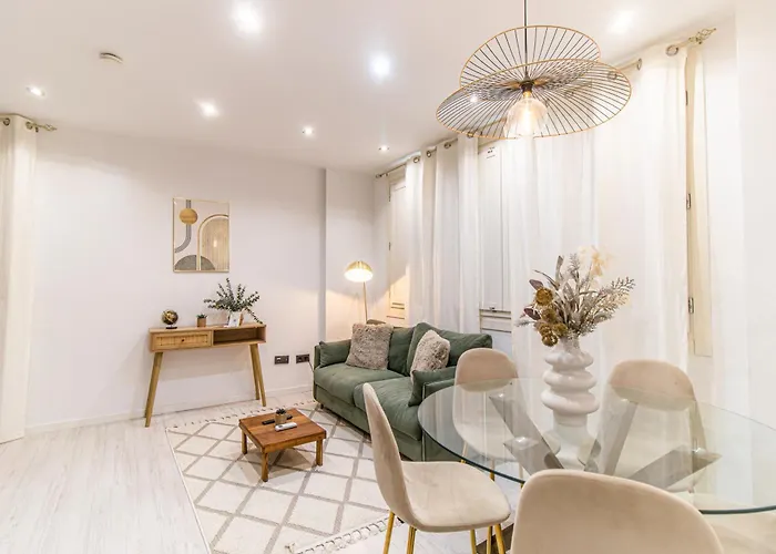 Luxury Duplex Plaza Del Pilar Apartment